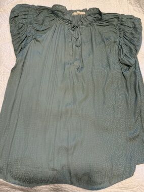 Ruffled Short-Sleeve Peasant Blouse in Slate Green